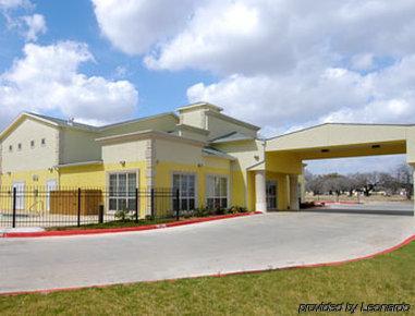 Days Inn By Wyndham San Antonio At Palo Alto Exterior photo